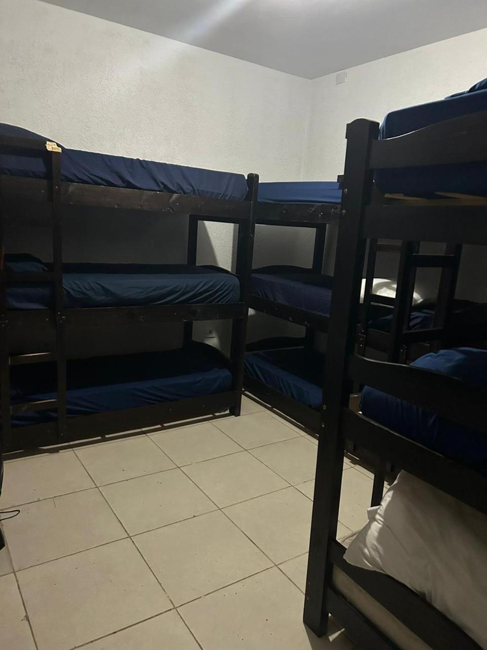 Oasis Hostel E Pousada Itanhaem Ngoại thất bức ảnh
